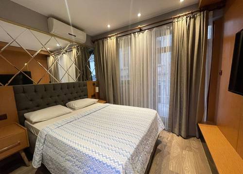turkiye/istanbul/beyoglu/ada-life-suit_43fe0d20.jpg