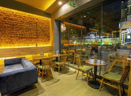 turkiye/istanbul/beyoglu/alemeyn-the-taksim-leons-hotel-spa-cafe_3df879dd.jpg