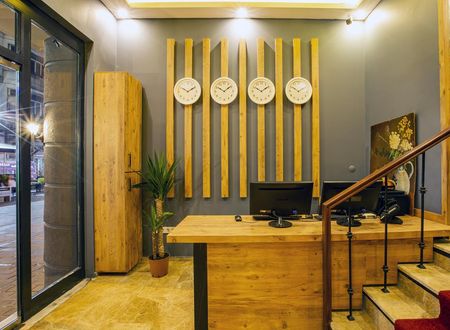 turkiye/istanbul/beyoglu/alemeyn-the-taksim-leons-hotel-spa-cafe_890ca0e1.jpg