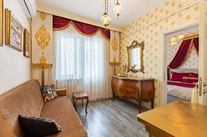 turkiye/istanbul/beyoglu/be99c8101a4a6582d72c048797834f9968cd6ce11523bb7176e7eb05dd46a1778de258299c61d9b78a08707a0821e7d5e92fffa217219b4e48c70bae95e381a396cf300ba31e4ff7834c63f0d57c34fa.jpg
