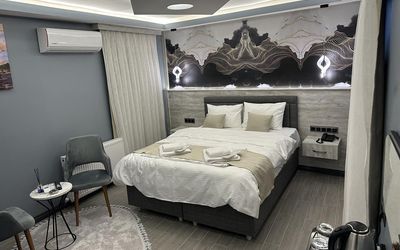 Blue Moonrise Hotel · 2