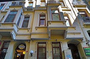 turkiye/istanbul/beyoglu/chambers-of-the-boheme-729722.jpg