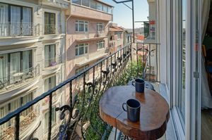 turkiye/istanbul/beyoglu/cukurcumaev17of37cb544892b41a48dfbceebde5cadcc60a.jpg