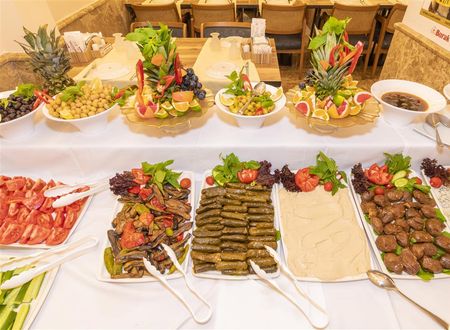 turkiye/istanbul/beyoglu/czn-burak-hotel-35c53c93.jpg