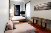 Unique Apartment 202