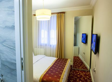 turkiye/istanbul/beyoglu/efes-istanburg-hotel-1009110.jpg