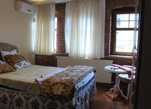 turkiye/istanbul/beyoglu/family-house-taksim-1390115669.JPG