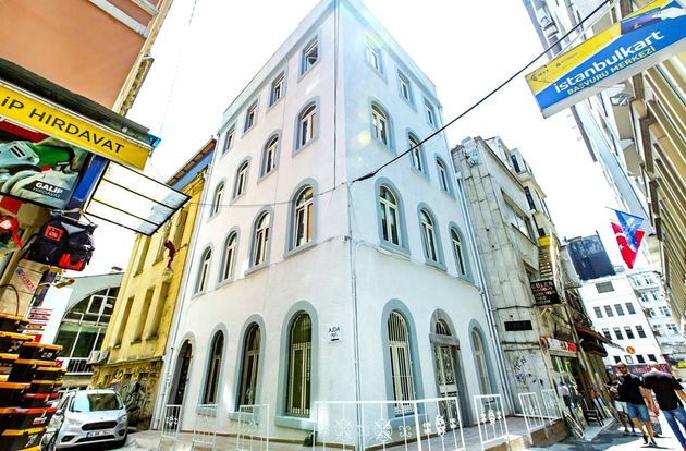 turkiye/istanbul/beyoglu/flats-company-ajda-apartment_704f8ba0.jpg