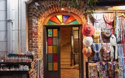 Galata Nazapart · 5