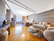 Deluxe Suit - Spa Küvetli