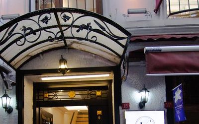 Linnga Hotel & Suite · 2