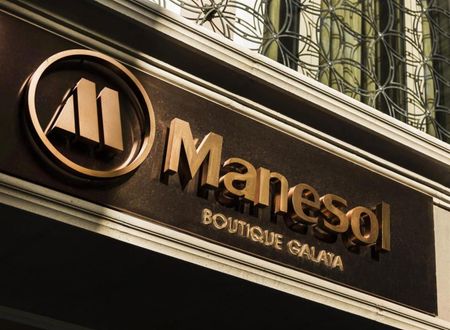 turkiye/istanbul/beyoglu/manesol-boutique-galata-6410-6cd3ce0e.png