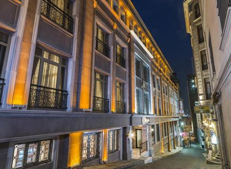 turkiye/istanbul/beyoglu/manesol-boutique-galata-6410-da49319e.png