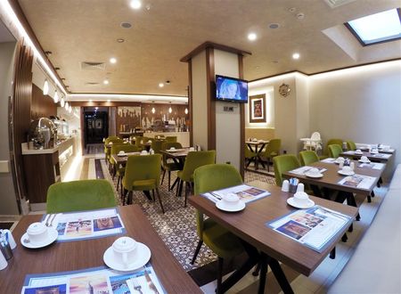 turkiye/istanbul/beyoglu/mukarnas-pera-hotel-7c169607.jpg