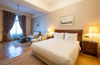 Grand Pera Triple Room