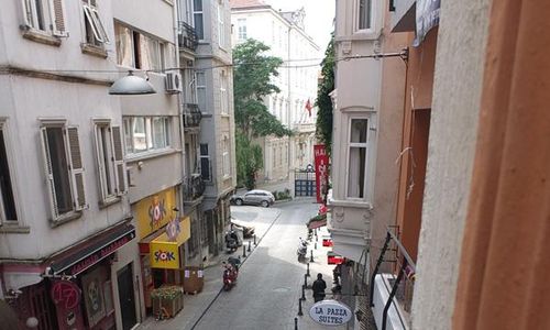 turkiye/istanbul/beyoglu/perist-apart_b13b7b69.jpg