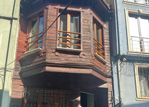turkiye/istanbul/beyoglu/photo20250308170119138cdfdb603e9c4d039b9900a1f198f2d7.jpeg