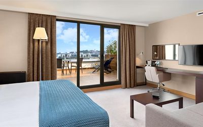Port Bosphorus Hotel · 3