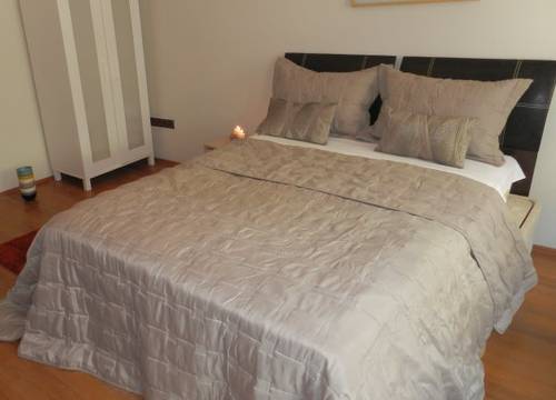 turkiye/istanbul/beyoglu/rental-house-taksim-vip-1369855.jpg