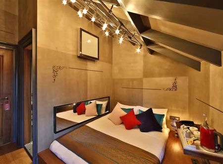 turkiye/istanbul/beyoglu/sanat-hotel-pera-87c7c467.png