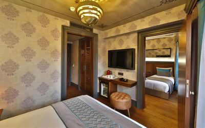 Pera Sanat Otel · 4
