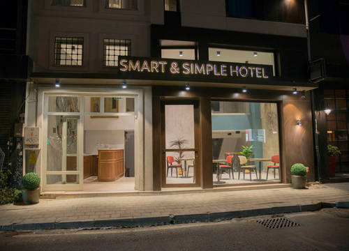 turkiye/istanbul/beyoglu/smart-and-simple-hotel-karakoy_cdd7ee50.jpg