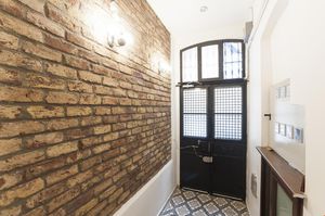 turkiye/istanbul/beyoglu/sunflower-apart_5313f6ca.jpg