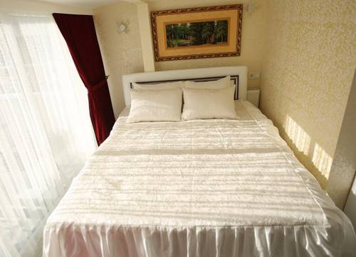 turkiye/istanbul/beyoglu/taksim-brand-suite-1709553.jpg