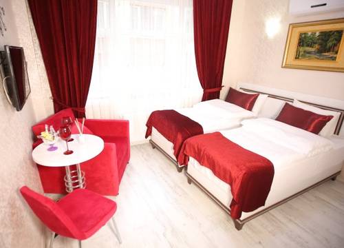 turkiye/istanbul/beyoglu/taksim-brand-suite-1710071.jpg