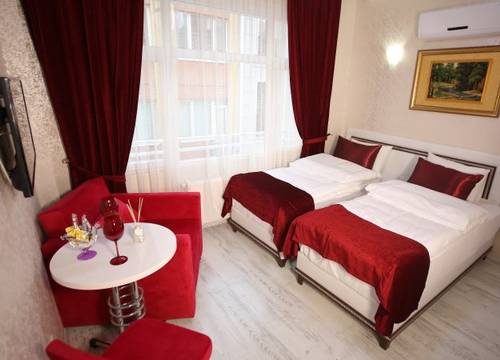 turkiye/istanbul/beyoglu/taksim-brand-suite-1710104.jpg