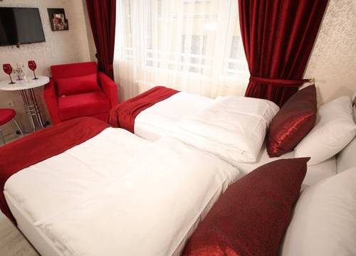 turkiye/istanbul/beyoglu/taksim-brand-suite-1710115.jpg