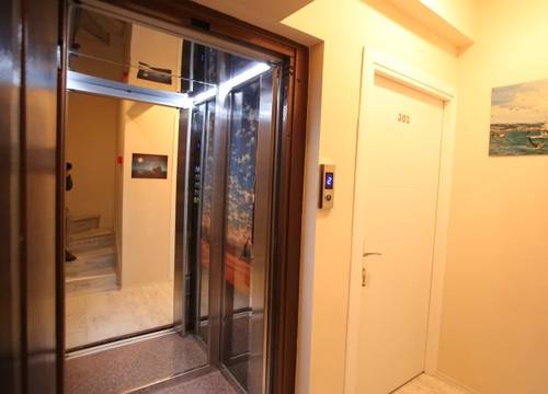 turkiye/istanbul/beyoglu/taksim-brand-suite-1710350.jpg