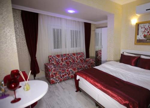 turkiye/istanbul/beyoglu/taksim-brand-suite-1710707.jpg