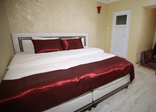 turkiye/istanbul/beyoglu/taksim-brand-suite-1710932.jpg