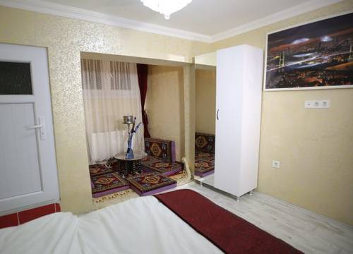 turkiye/istanbul/beyoglu/taksim-brand-suite-1711032.jpg