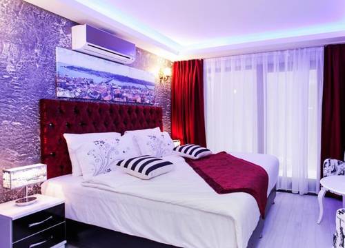 turkiye/istanbul/beyoglu/taksim-doorway-suites_801bc7af.jpg