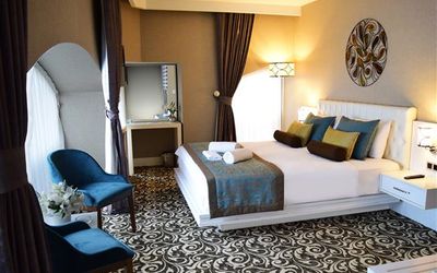 Taksim Line Hotel · 4