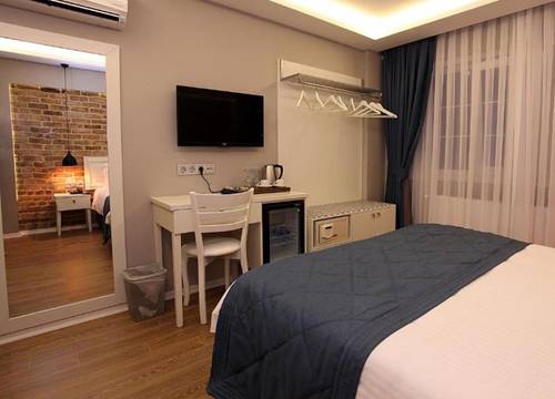 turkiye/istanbul/beyoglu/taksim-santa-lucia-hotel_3ed613e4.jpg