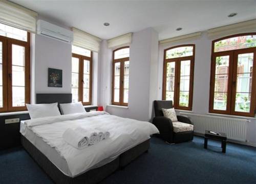 turkiye/istanbul/beyoglu/taxim-elegance-suites-28bc9a02.png