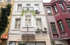 turkiye/istanbul/beyoglu/the-taxim-bianco-840723.jpg