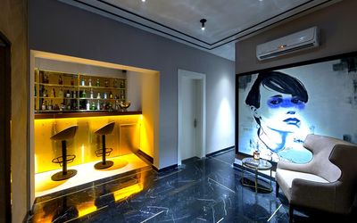Walton Otel · 5
