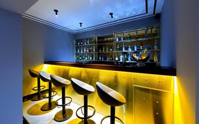Walton Otel · 4