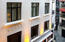turkiye/istanbul/beyoglu/west-palace_dca0f3ce.jpg