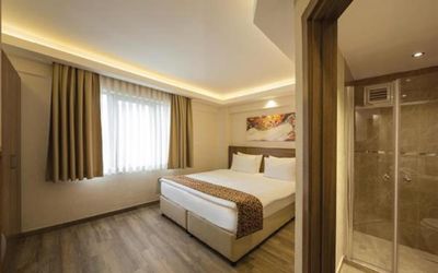 B Guest Hotel · 2