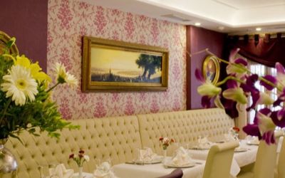 Glk Premier Regency Suites Hotel · 4