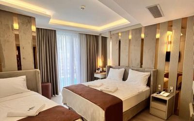 Cetin Port Hotel · 5