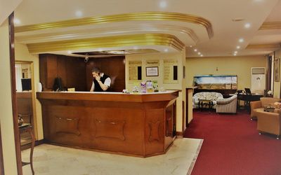 Kaya Madrid Hotel · 5