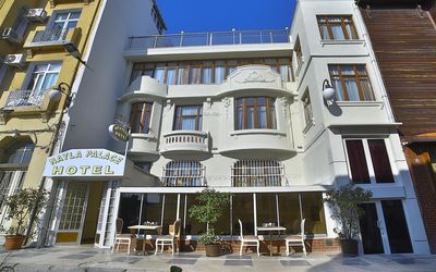 Nayla Palace Hotel · 2
