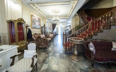 Solomons Mansion Hotel · 3