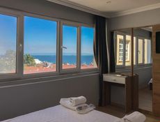 Deluxe Deniz Manzaralı Oda - İki Kişilik
